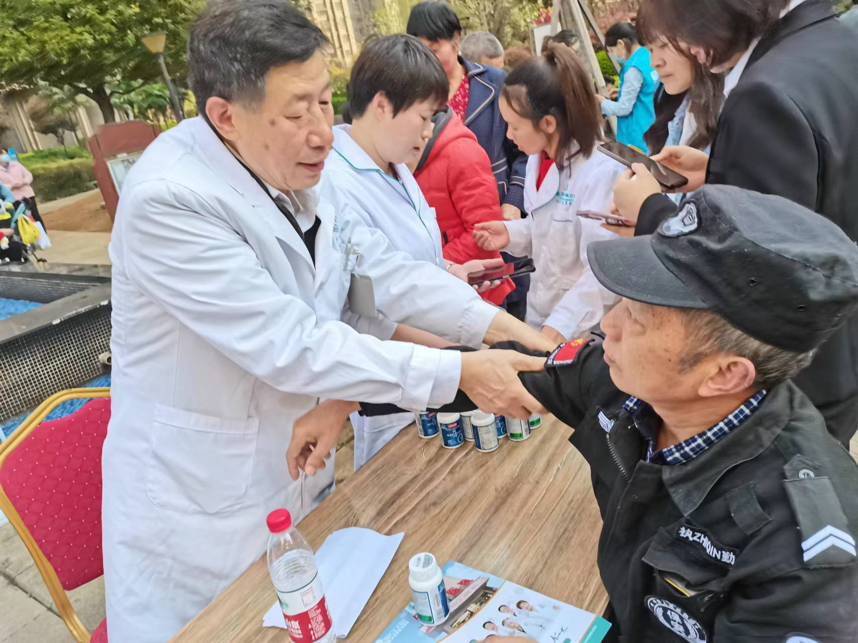 进贤最新24小时高价回收医保长沙方法分析(最方便真实的进贤长沙医废处理方法)